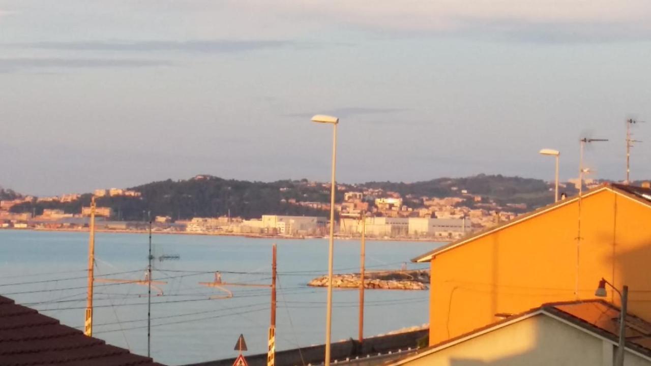 Carpe Diem Ancona Buitenkant foto